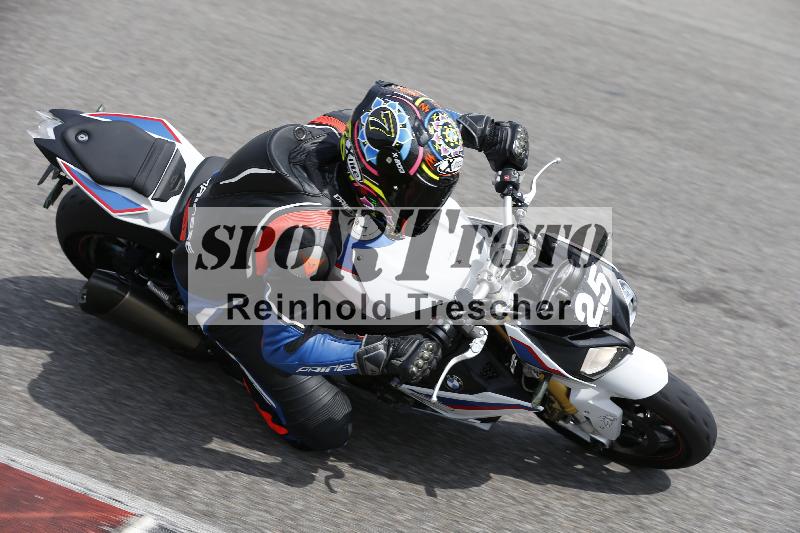 /Archiv-2024/29 12.06.2024 MOTO.CH Track Day ADR/Gruppe rot/25